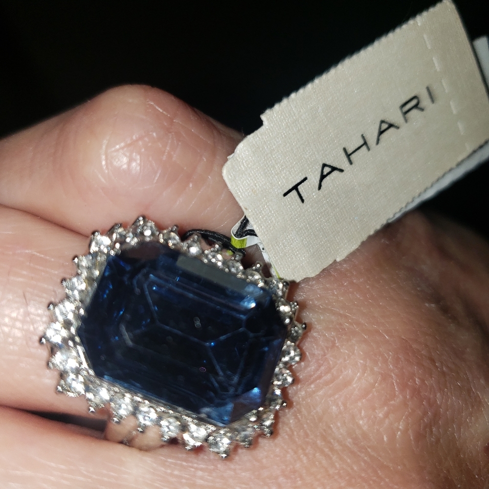 Tahari Blue Stone ring